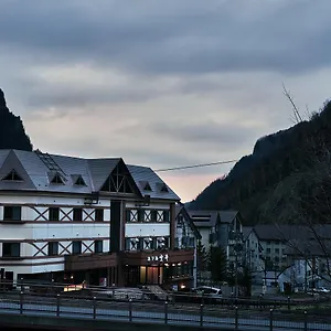 3* 旅館 層雲峡温泉　雲井